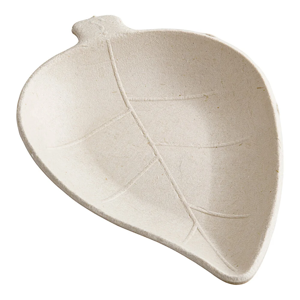 Ecoplus solution 3 3/4″ x 2 1/4″ Natural Plant Fiber Leaf Appetizer Plate – 200/Case